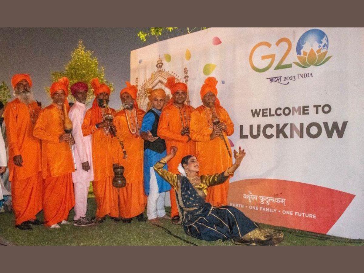 Yamuna Astakam presented in Blue Economy G-20 Lucknow with Kathak and Folk - Street Performers